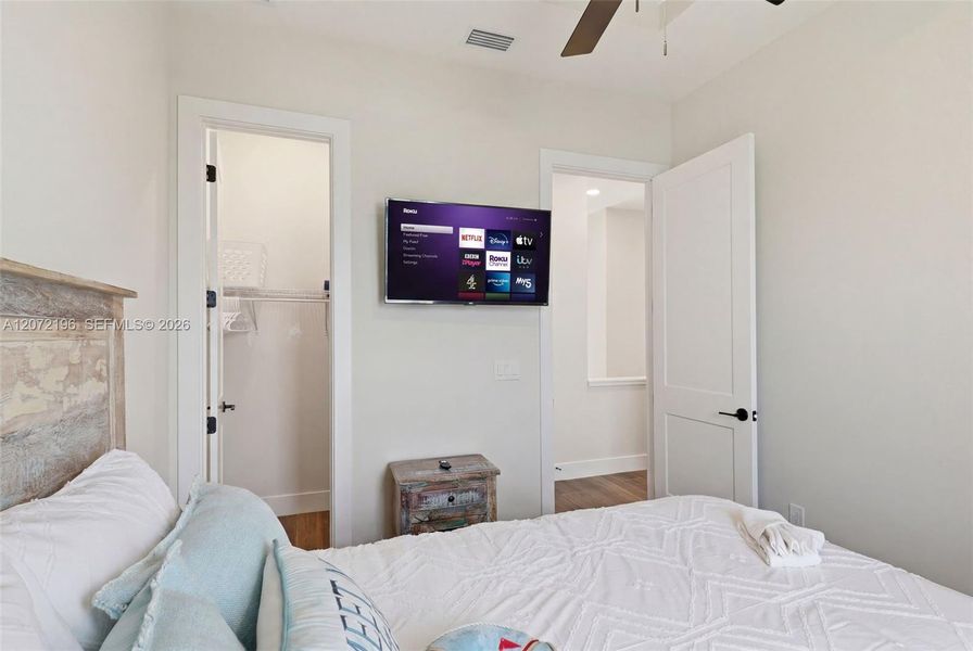 Furnished interior view inside a new home in , Melbourne Beach (Image 76).