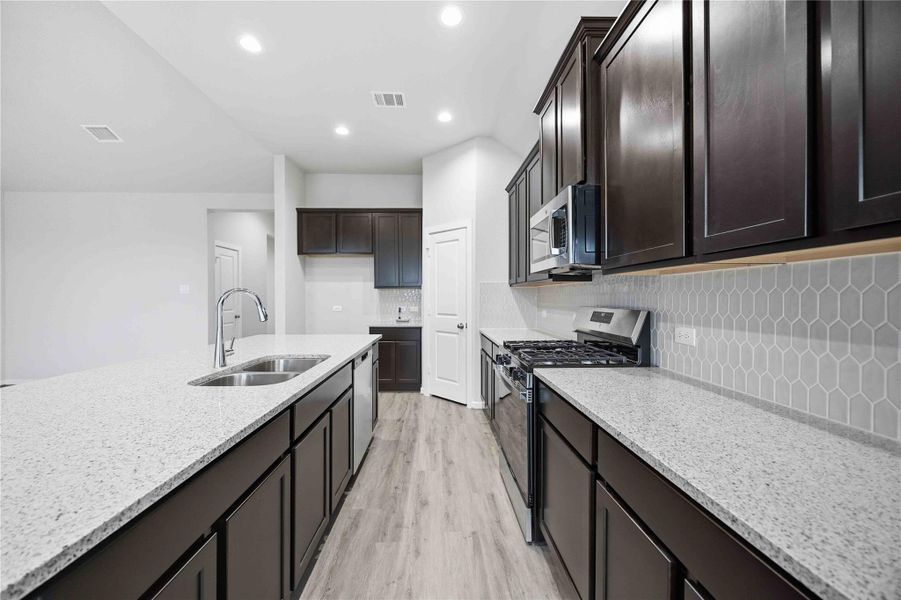 Furnished interior view inside a new home in , La Marque (Image 7).
