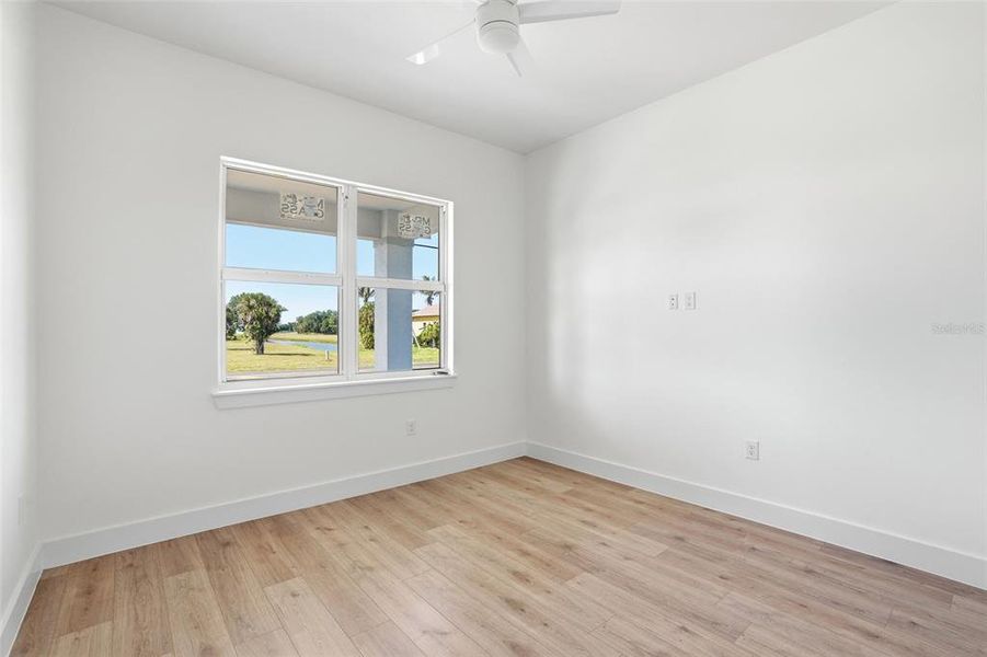Spacious, unfurnished interior of a new home in , Punta Gorda (Image 23).