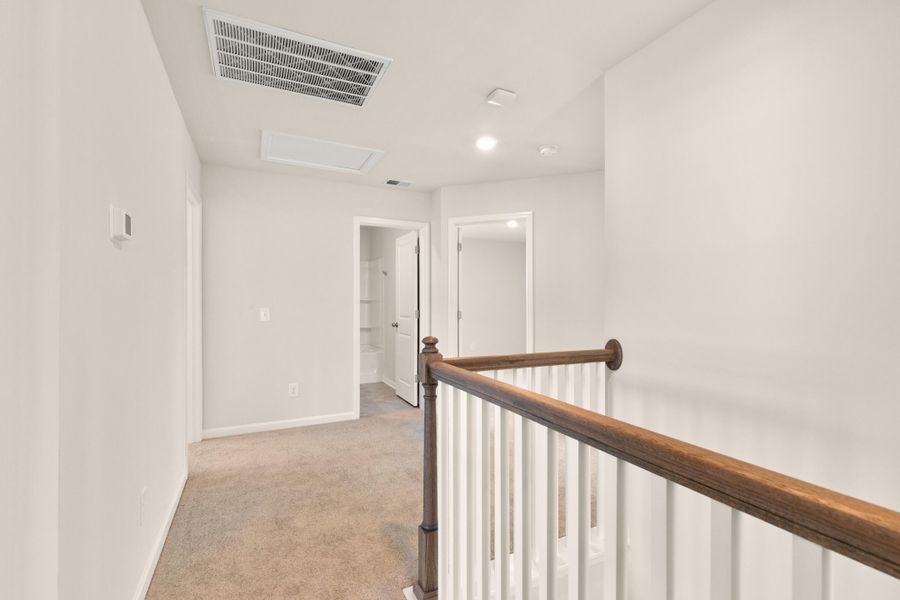 Spacious, unfurnished interior of a new home in Heron's Walk at Summers Corner, Summerville (Image 28).