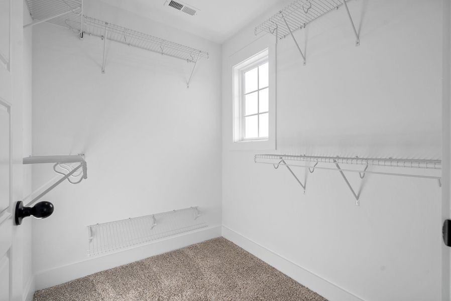 Representative unfurnished interior of a home built from the Maui by Rockwood Homes in New Hope Estates, Nashville (Image 18).