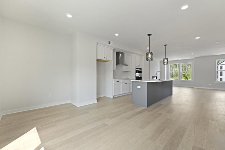 Spacious, unfurnished interior of a new home in Nexton, Summerville (Image 24).