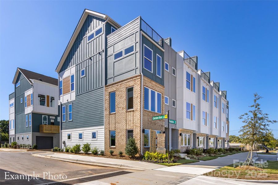 Condo located in Charlotte, NC showcasing its design and architecture (Image 3). Condo located in Charlotte, NC showcasing its design and architecture (Image 3).