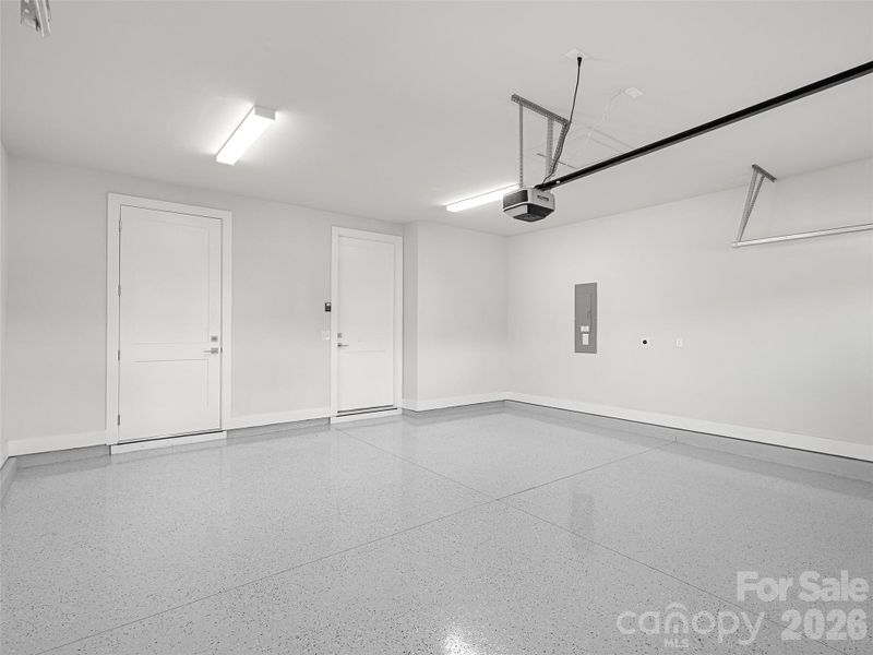 Spacious, unfurnished interior of a new home in , Weaverville (Image 23).