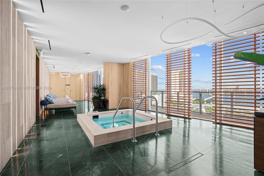 Community amenities in , Miami (Image 25). Community amenities in , Miami (Image 25).