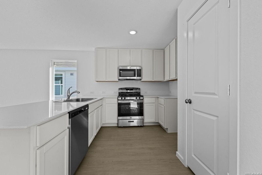 Furnished interior view inside a new home in Friendship Oaks, Fredericksburg (Image 6). Furnished interior view inside a new home in Friendship Oaks, Fredericksburg (Image 6).