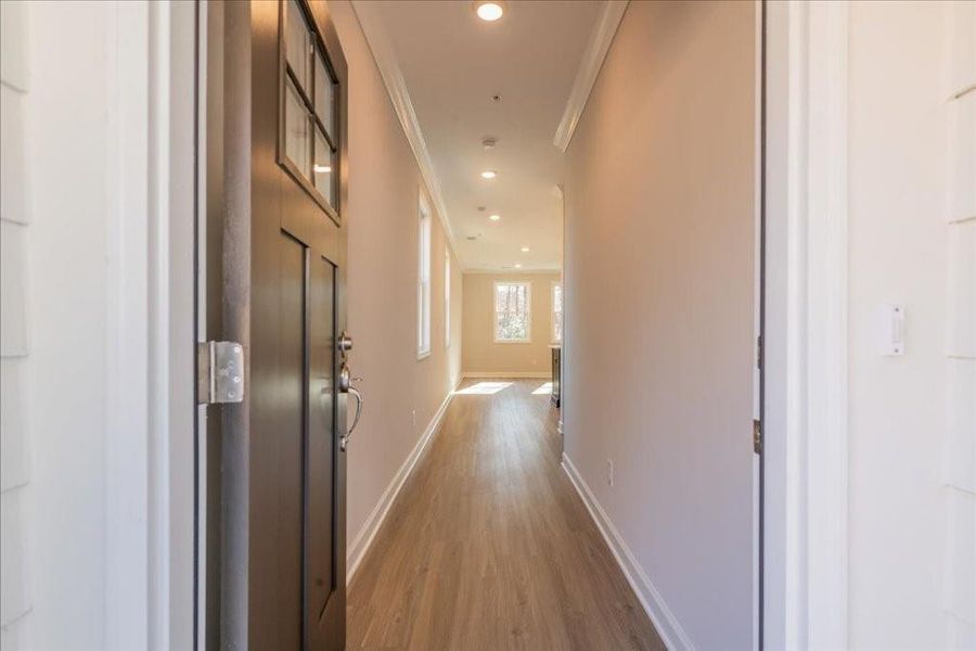 Spacious, unfurnished interior of a new home in Cherokee Township, Acworth (Image 11). Spacious, unfurnished interior of a new home in Cherokee Township, Acworth (Image 11).