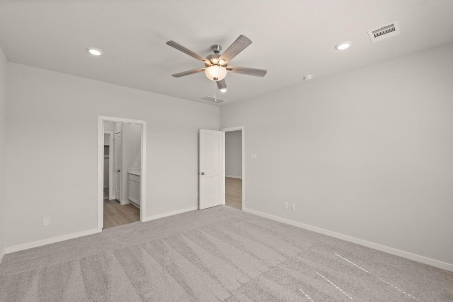 Spacious, unfurnished interior of a new home in River Ranch Trails, Dayton (Image 10). Spacious, unfurnished interior of a new home in River Ranch Trails, Dayton (Image 10).