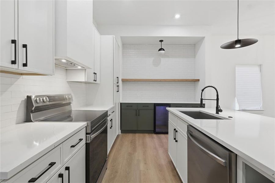 Furnished interior view inside a new home in , Dallas (Image 10). Furnished interior view inside a new home in , Dallas (Image 10).