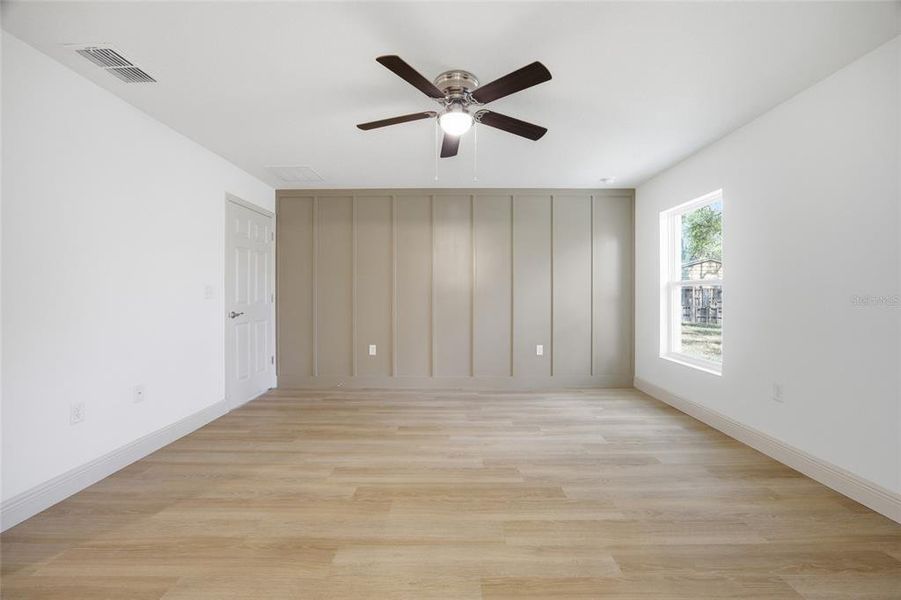 Spacious, unfurnished interior of a new home in , Summerfield (Image 34).