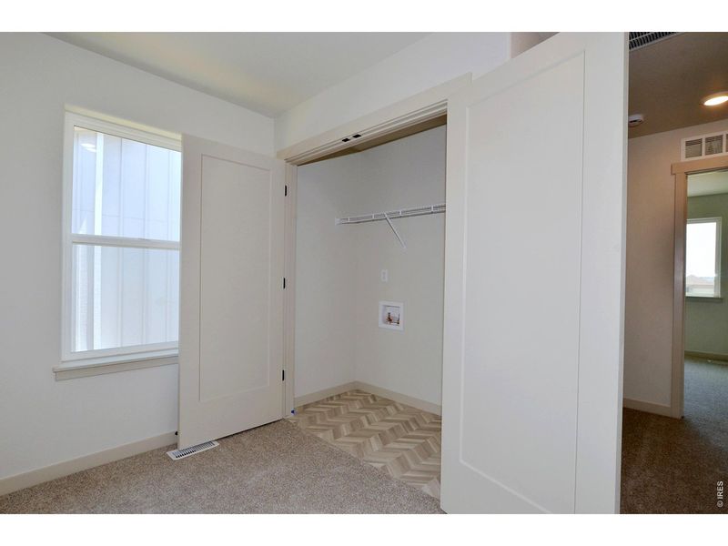 Spacious, unfurnished interior of a new home in , Berthoud (Image 25).