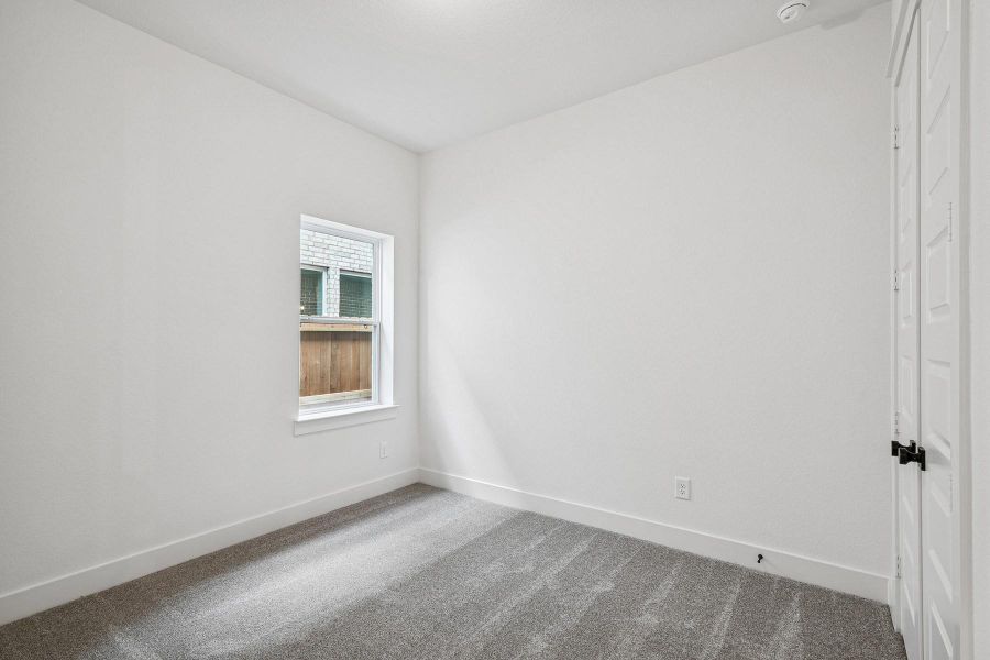 Spacious, unfurnished interior of a new home in The Highlands 40', Porter (Image 20). Spacious, unfurnished interior of a new home in The Highlands 40', Porter (Image 20).