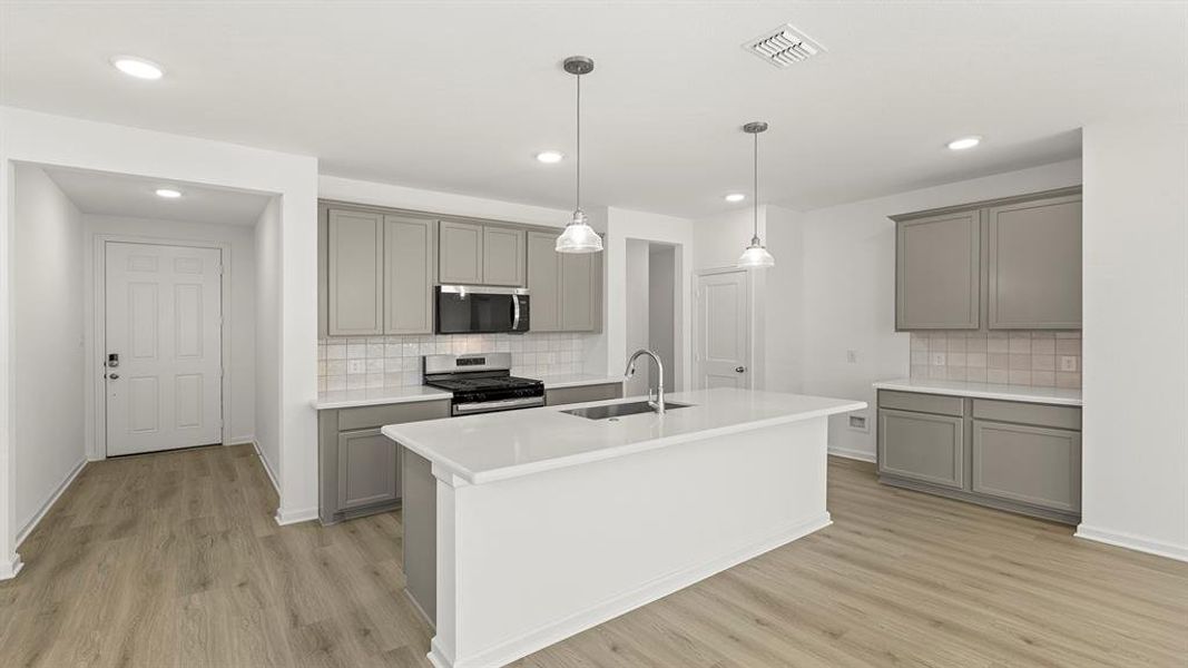 07. 3234 Summerland - Kitchen (2) 07. 3234 Summerland - Kitchen (2)