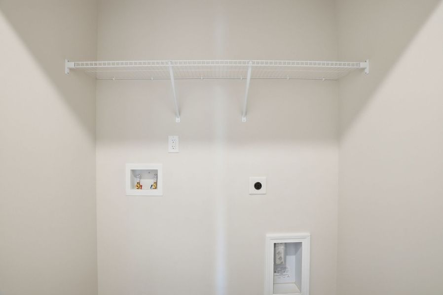 Representative unfurnished interior of a home built from the Juniper B by McGuinn Homes in Hunters Branch, Hopkins (Image 44).