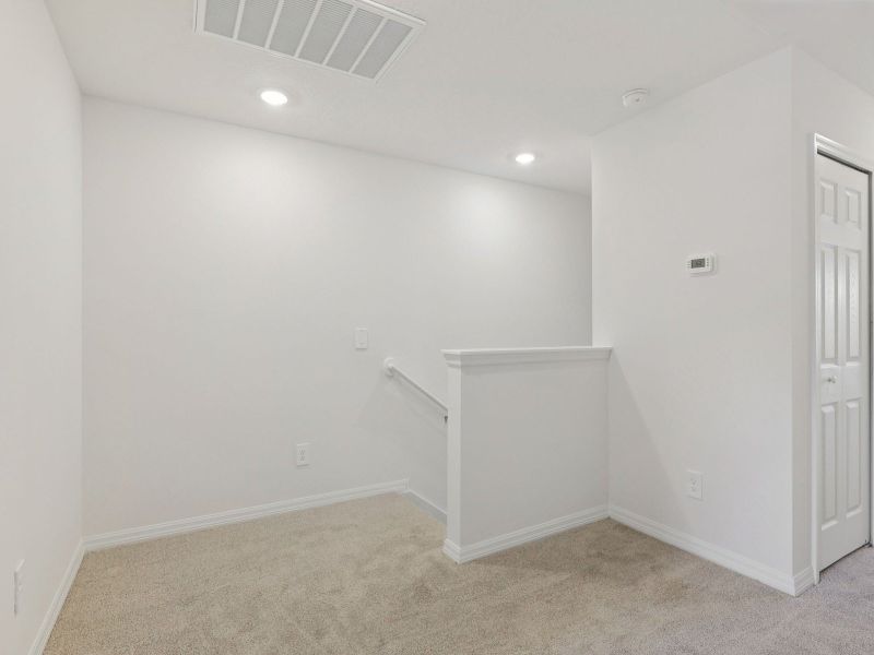 Spacious, unfurnished interior of a new home in The Meadow at Crossprairie Townes, St. Cloud (Image 9). Spacious, unfurnished interior of a new home in The Meadow at Crossprairie Townes, St. Cloud (Image 9).