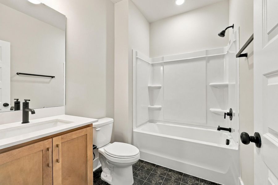 Furnished interior view inside a new home in Allen Park, Raleigh (Image 13).