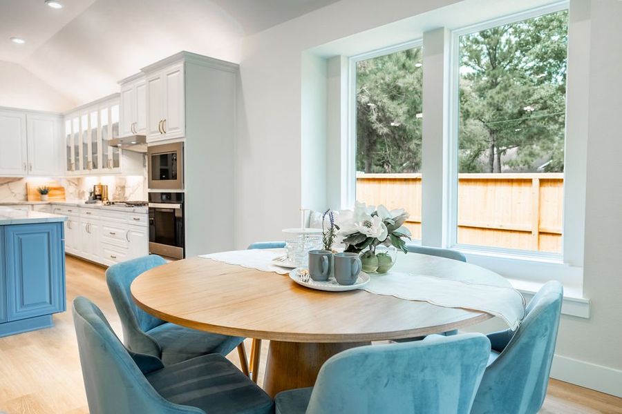 Representative furnished interior of a home built from the Mckinney by Beazer Homes in Timber Hollow: Heritage Collection, Magnolia (Image 27).