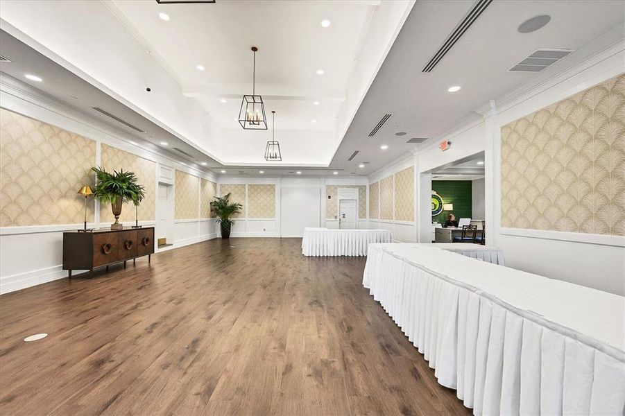 Furnished interior view inside a new home in , Englewood (Image 5).