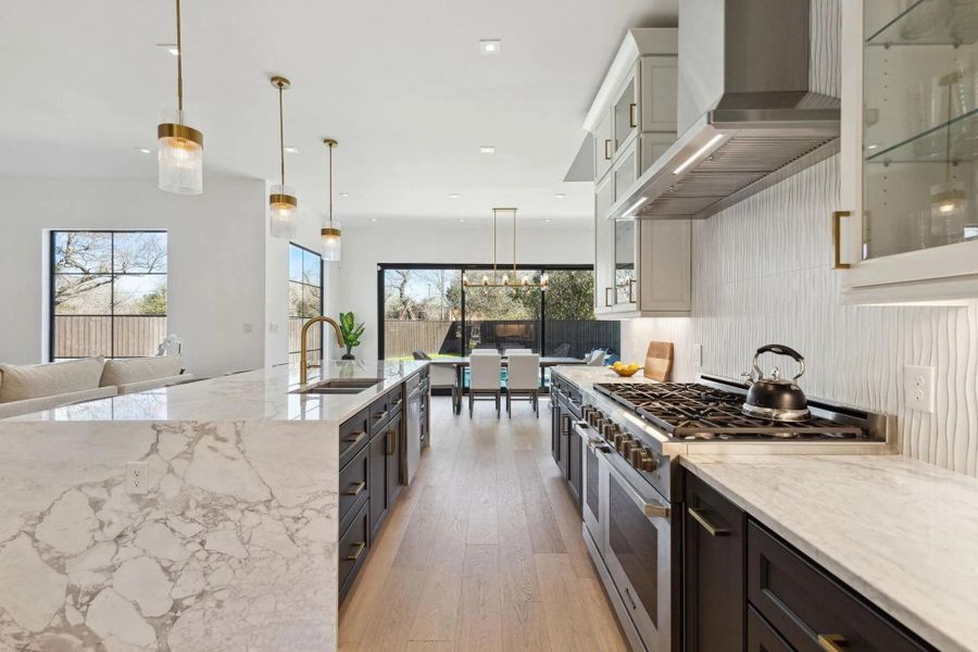 Furnished interior view inside a new home in , Horseshoe Bay (Image 7). Furnished interior view inside a new home in , Horseshoe Bay (Image 7).