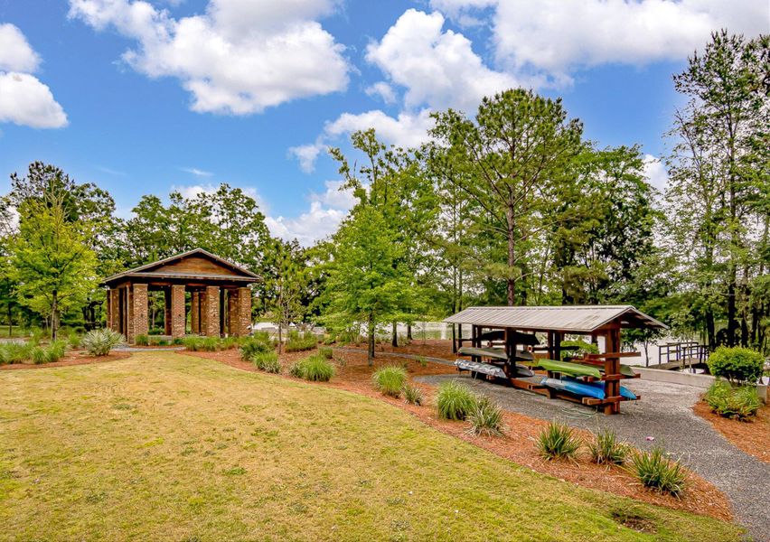 Community amenities in Sweetgrass at Summers Corner, Summerville (Image 64).