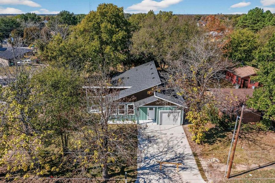 View of subject property View of subject property