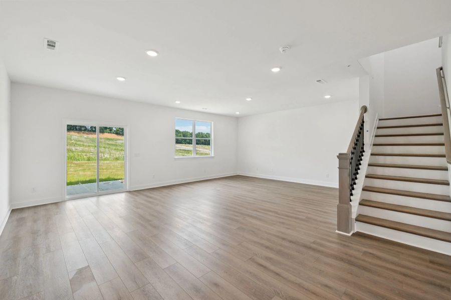 Spacious, unfurnished interior of a new home in Willow Landing, Mount Juliet (Image 12).