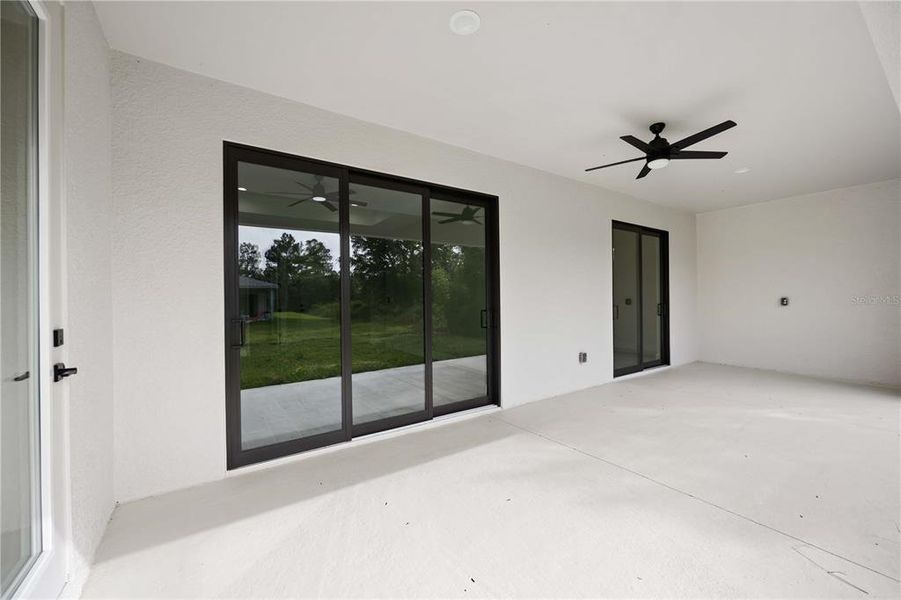 Spacious, unfurnished interior of a new home in , Port Charlotte (Image 34).