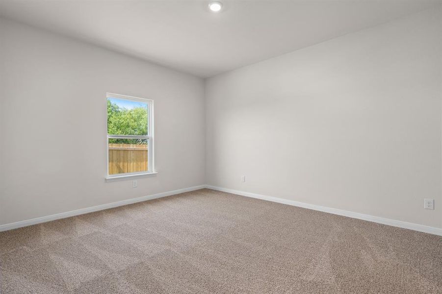Spacious, unfurnished interior of a new home in Big Sky Estates, Ponder (Image 5).