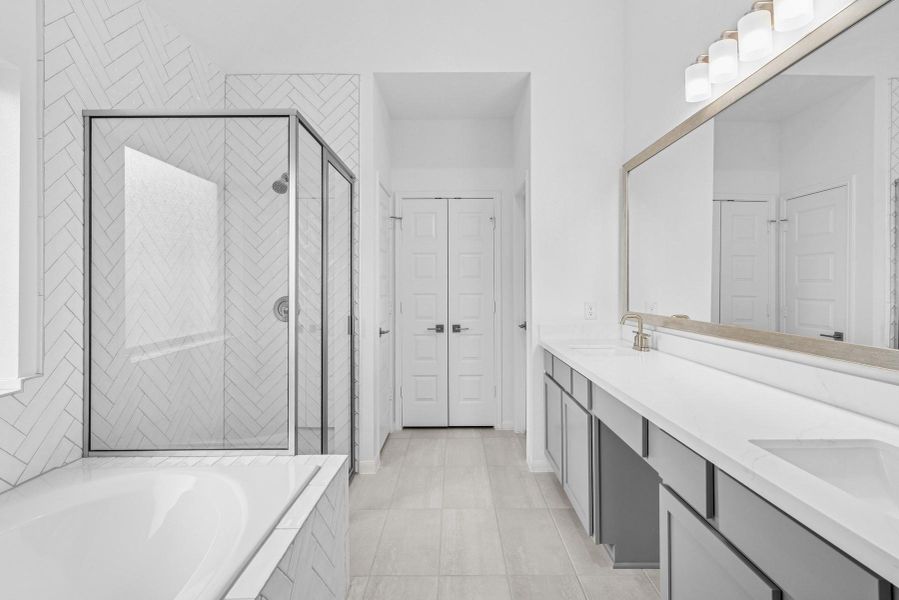 Relaxing owner's bath Relaxing owner's bath