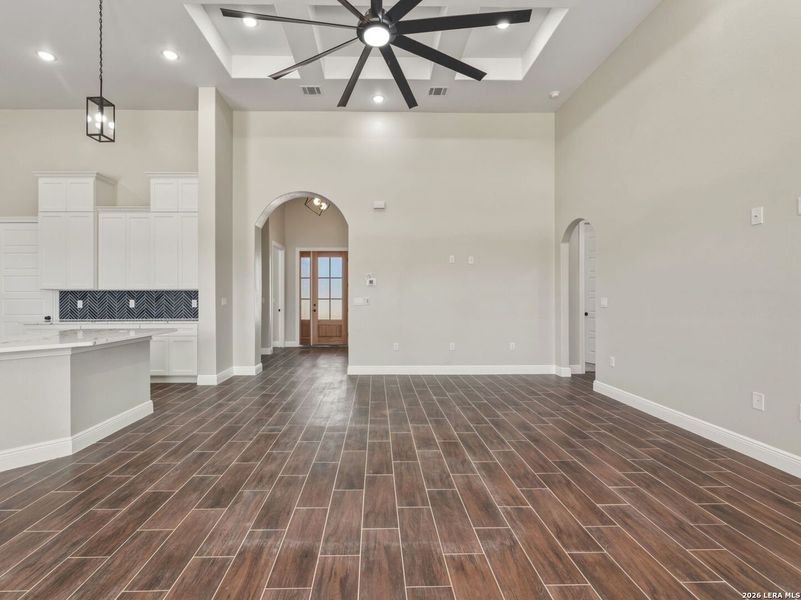 Spacious, unfurnished interior of a new home in , Lytle (Image 28).