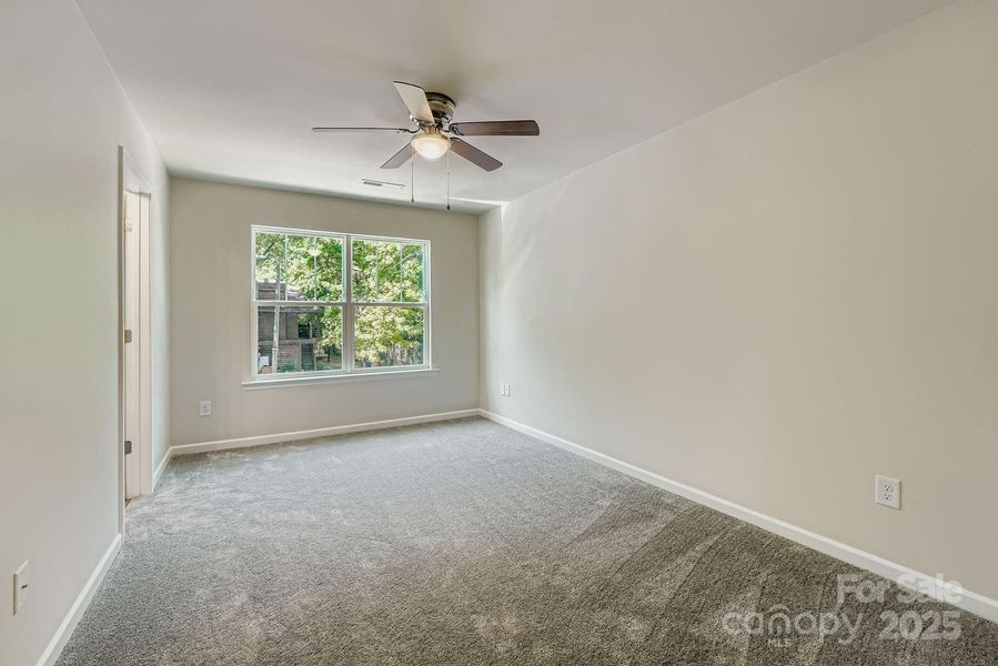 Spacious, unfurnished interior of a new home in , Charlotte (Image 24).
