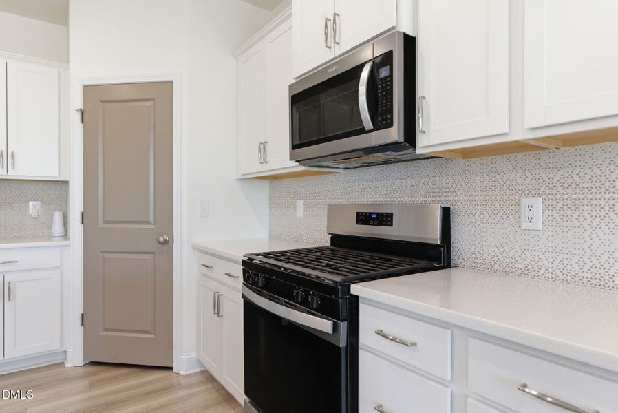 202 Burford Way-25