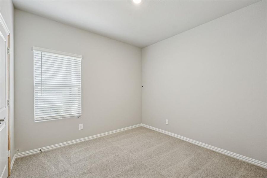 Photo is not of the actual home, but is an inspirational photo of builder’s model home and may depict options, furnishings, and/or decorator features that are not included. Photo is not of the actual home, but is an inspirational photo of builder’s model home and may depict options, furnishings, and/or decorator features that are not included.