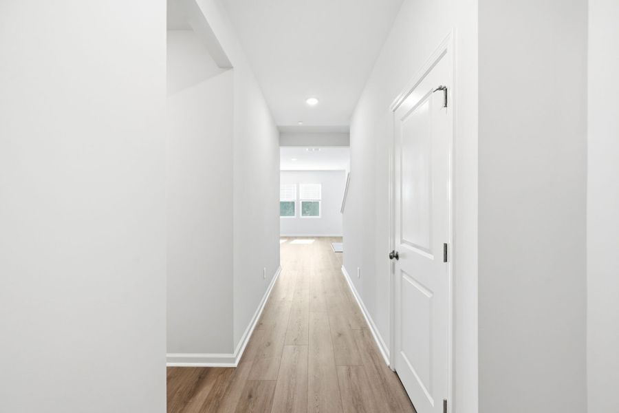 Spacious, unfurnished interior of a new home in Grand Arbor, Blythewood (Image 15).