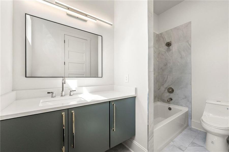 Furnished interior view inside a new home in , Atlanta (Image 10).