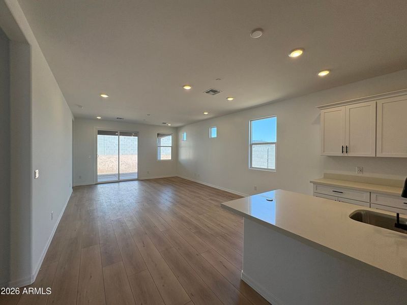 Spacious, unfurnished interior of a new home in Vineyards at Cottonwood, Cottonwood (Image 7).