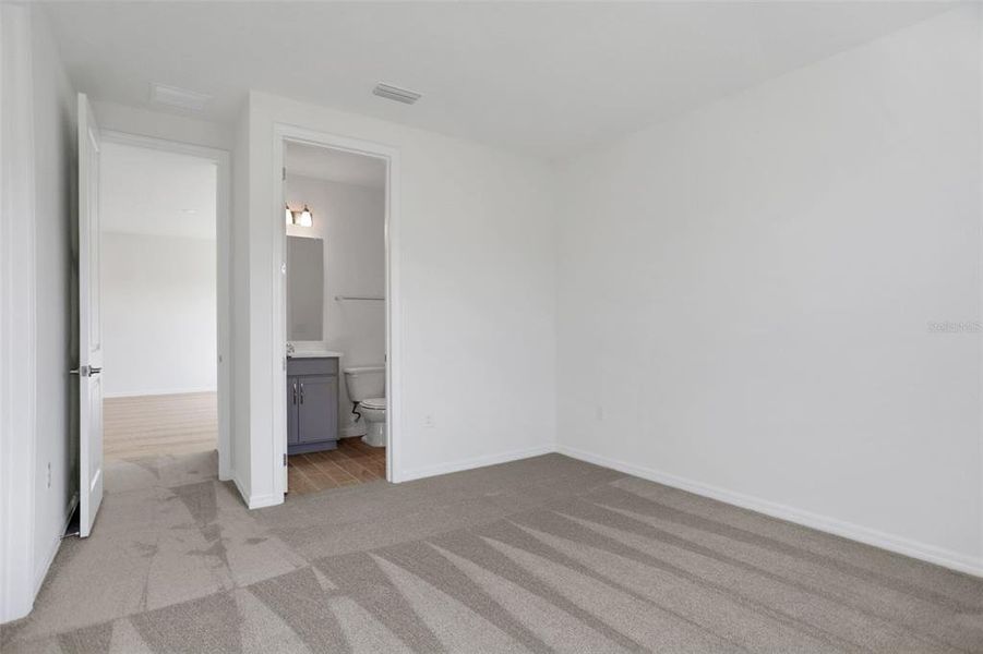 Spacious, unfurnished interior of a new home in Waterlin, St. Cloud (Image 34). Spacious, unfurnished interior of a new home in Waterlin, St. Cloud (Image 34).