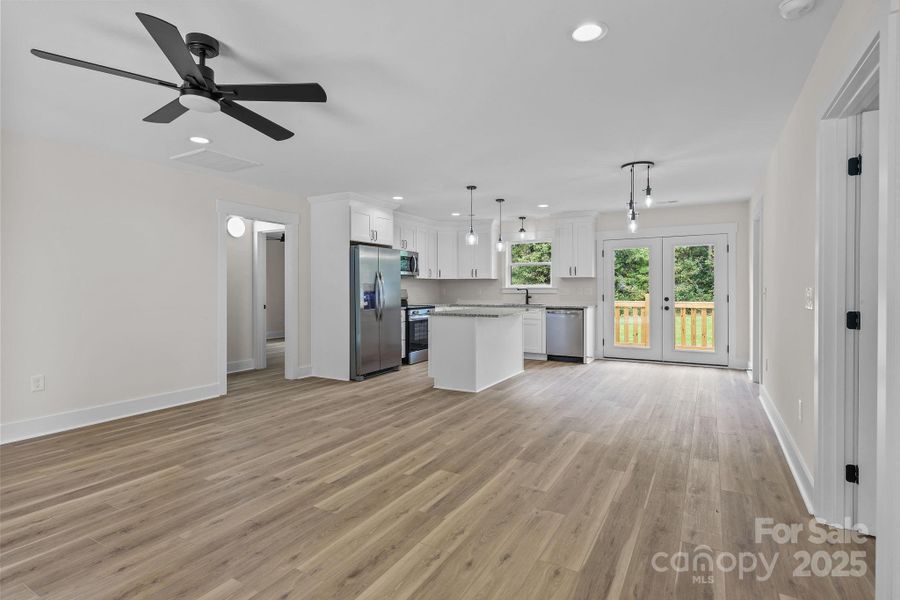 Spacious, unfurnished interior of a new home in , Salisbury (Image 29).