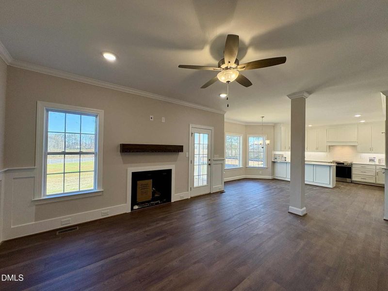 81383327-7275-40c7-a428-e04617e023b5