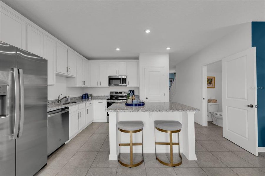 Furnished interior view inside a new home in , Tavares (Image 27).