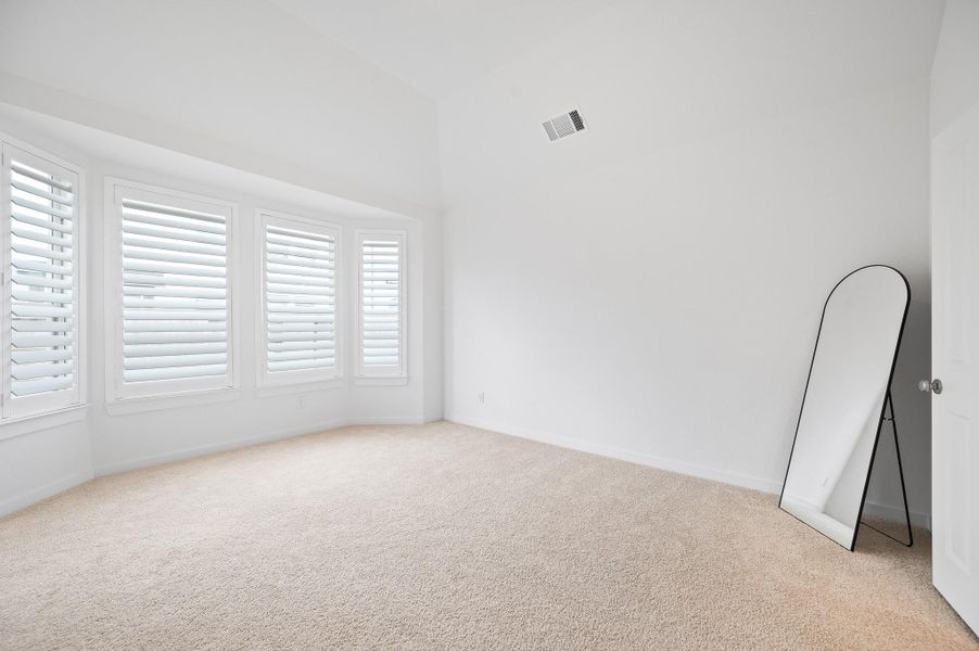 Spacious, unfurnished interior of a new home in Brookewater, Rosenberg (Image 42).