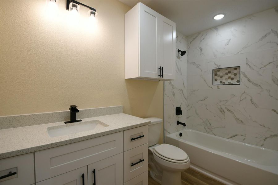 Furnished interior view inside a new home in , Conroe (Image 6). Furnished interior view inside a new home in , Conroe (Image 6).