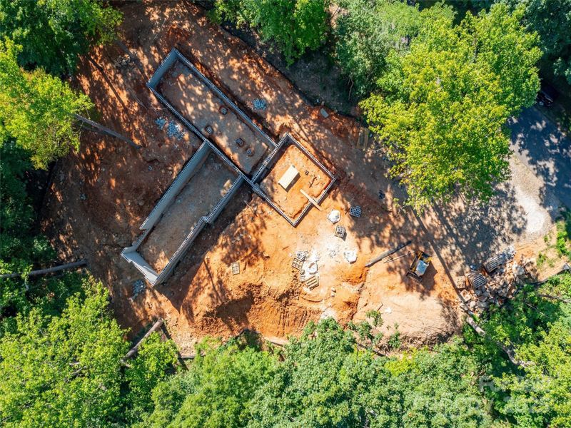 Image 22 of a home in .