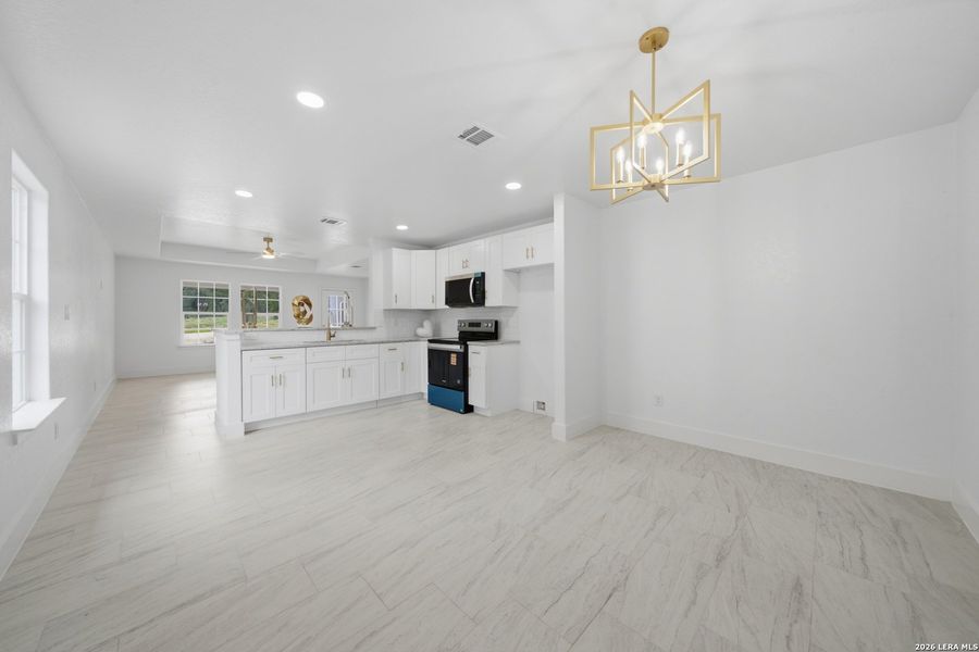 Spacious, unfurnished interior of a new home in , Spring Branch (Image 29). Spacious, unfurnished interior of a new home in , Spring Branch (Image 29).