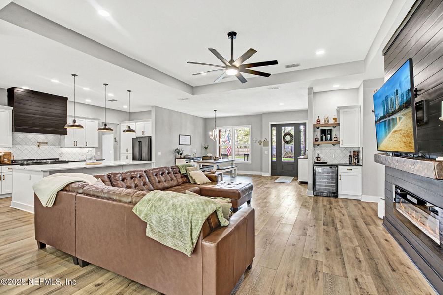 Furnished interior view inside a new home in , Green Cove Springs (Image 5).