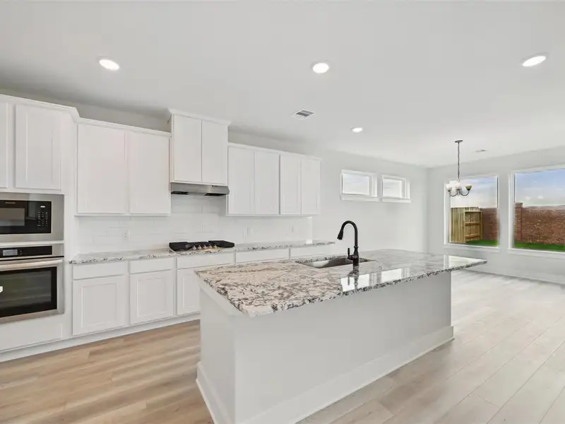 Furnished interior view inside a new home in Lago Mar, Texas City (Image 5).