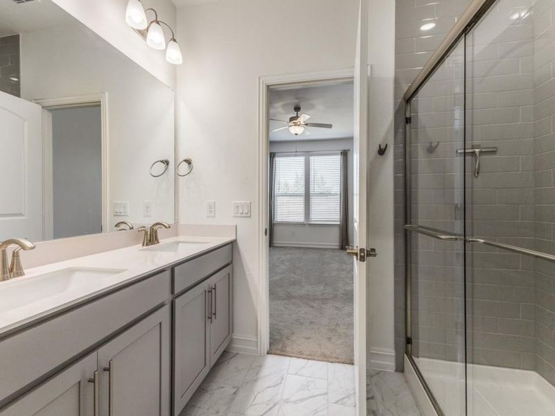 Furnished interior view inside a new home in Woodcreek, Fate (Image 16).