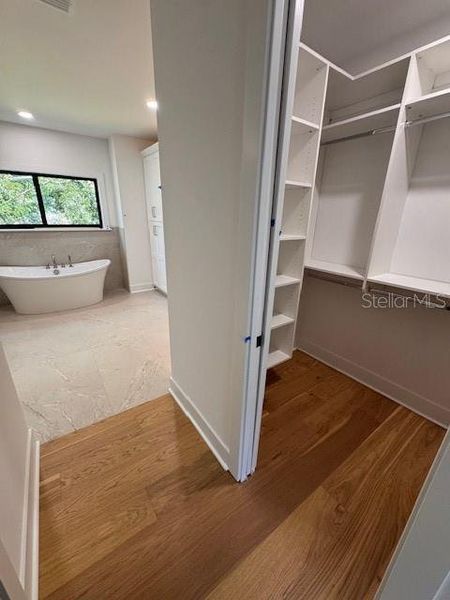 Spacious, unfurnished interior of a new home in , Tampa (Image 9). Spacious, unfurnished interior of a new home in , Tampa (Image 9).