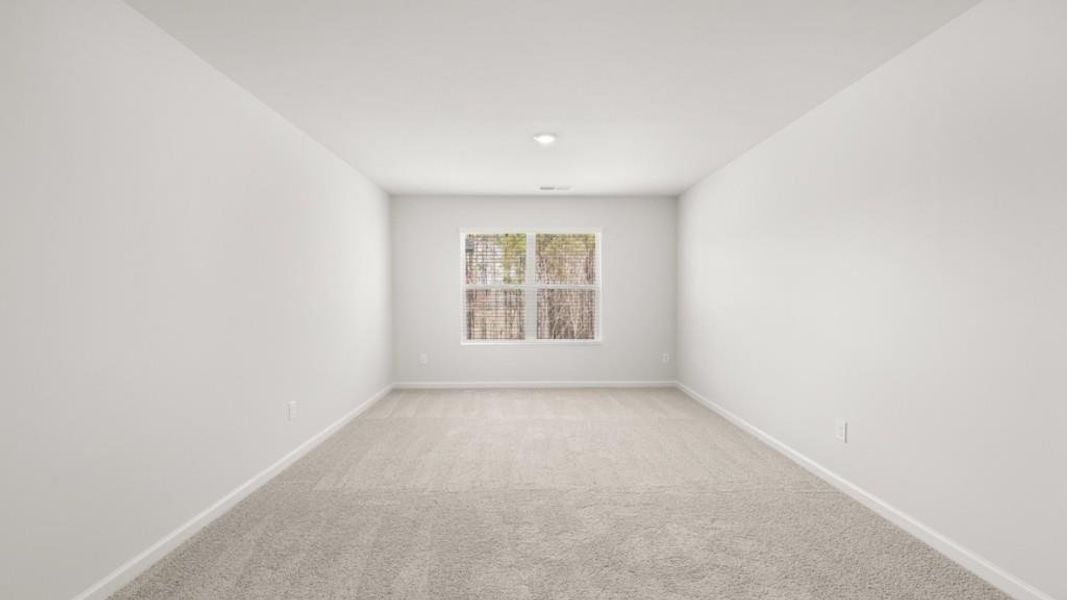 Spacious, unfurnished interior of a new home in South Wind, Union City (Image 13).