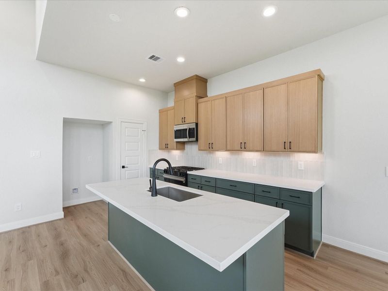 Furnished interior view inside a new home in Uptown District, Houston (Image 24). Furnished interior view inside a new home in Uptown District, Houston (Image 24).